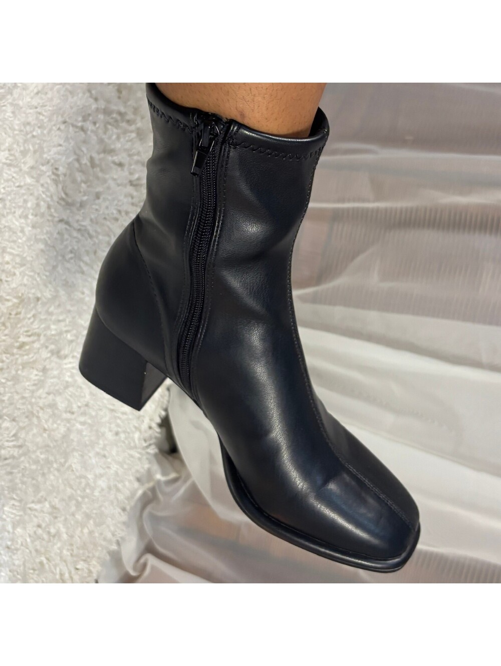 Steve Madden Black Block Heel Ankle Boots Square Toe Zip Women's 7 7.5 Modern